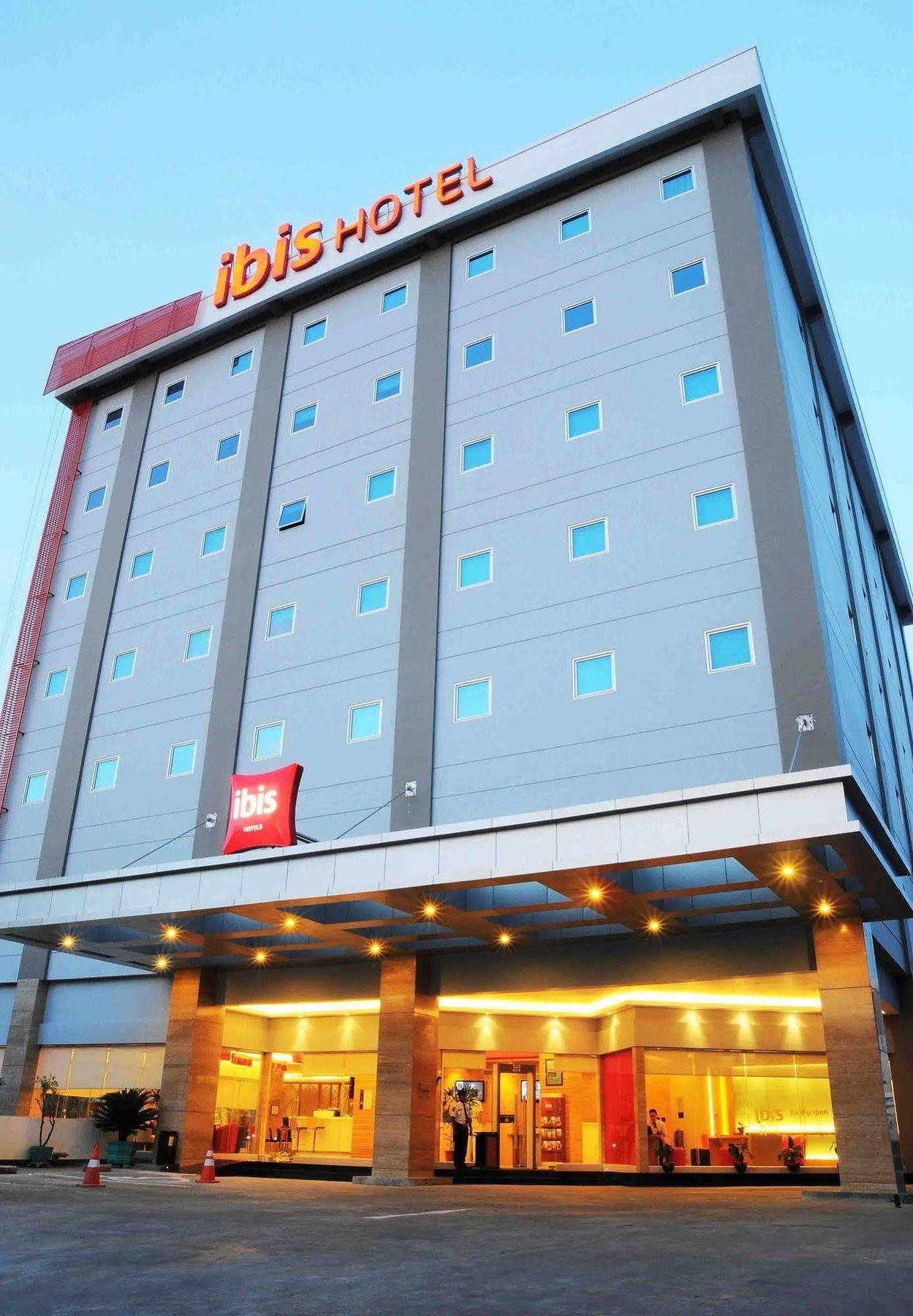 מלון Ibis Balikpapan מראה חיצוני תמונה