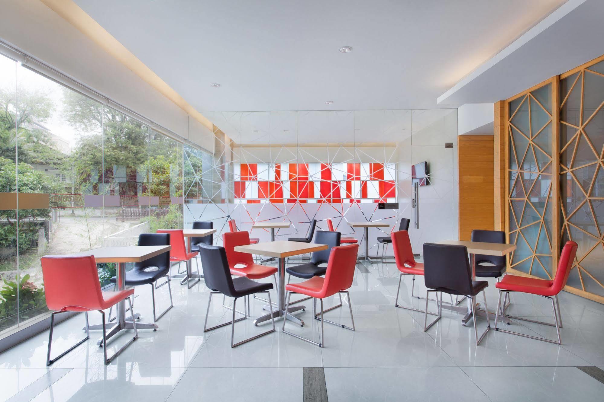 מלון Ibis Balikpapan מראה חיצוני תמונה