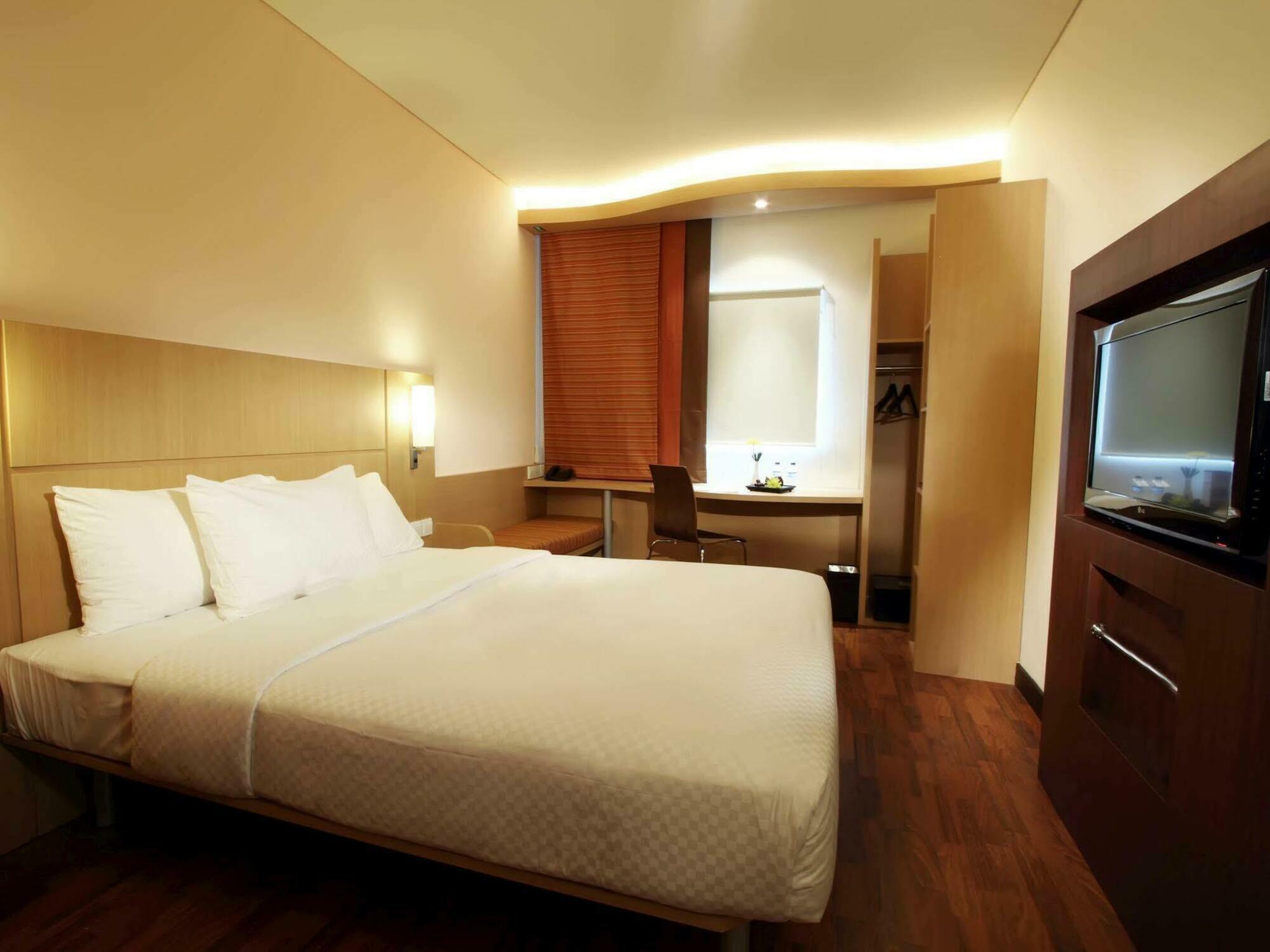 מלון Ibis Balikpapan מראה חיצוני תמונה